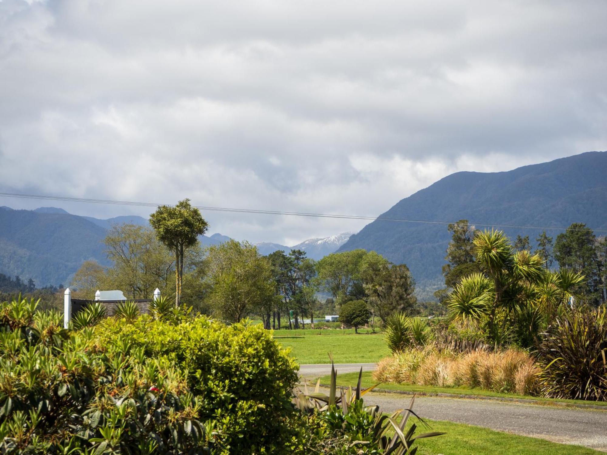 Karamea River Motels Zewnętrze zdjęcie